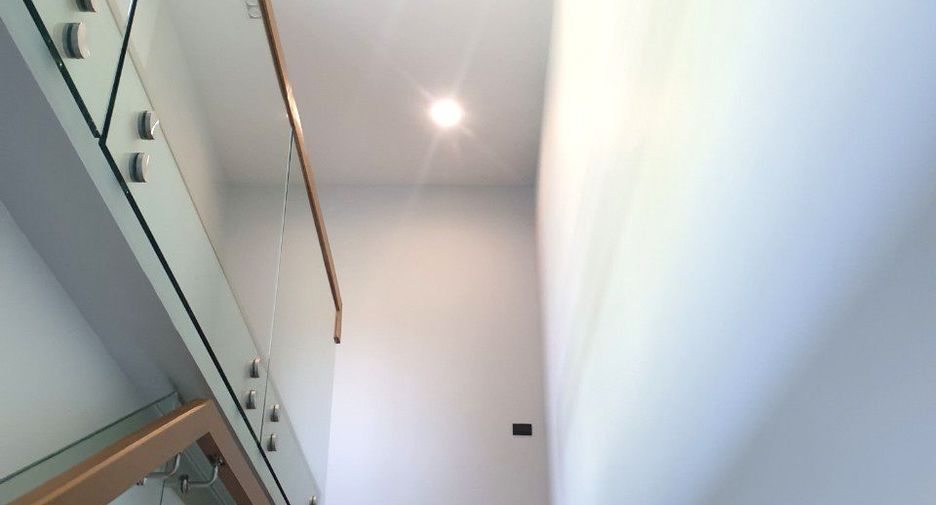 For rent and for sale 4 bedrooms villa in Hang Dong, Chiang Mai
