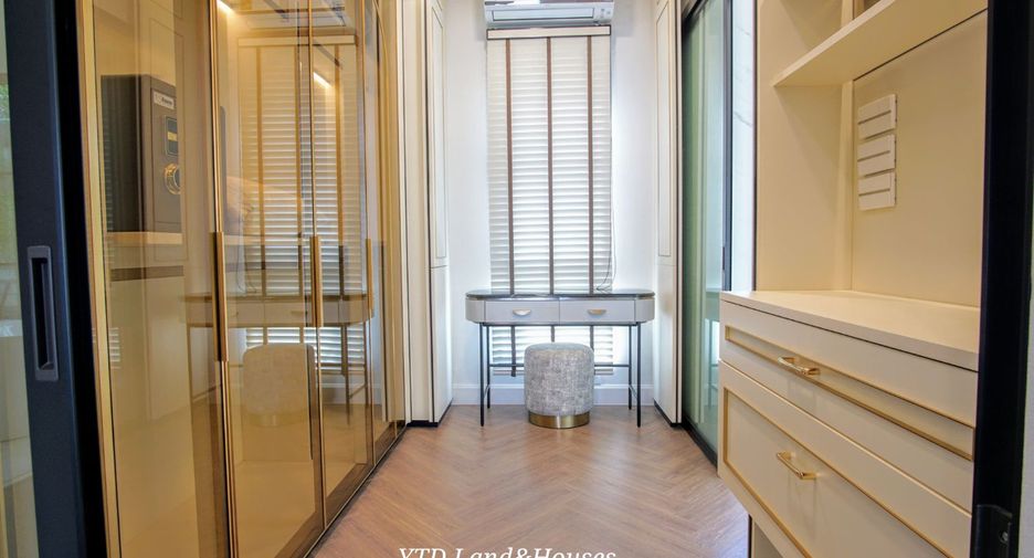 For rent 4 bedrooms house in Saphan Sung, Bangkok