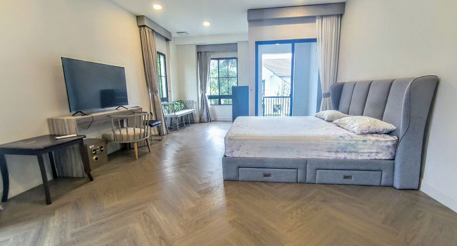 For rent 4 bedrooms house in Saphan Sung, Bangkok