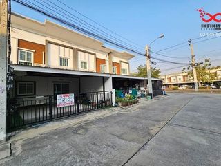 For rent and for sale 4 bed townhouse in Bang Yai, Nonthaburi