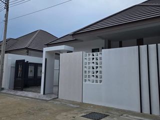 For sale 3 bed villa in Bang Lamung, Chonburi