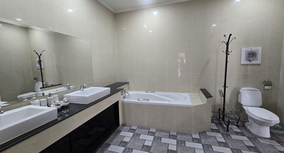 For sale 3 bedrooms house in Bang Lamung, Chonburi