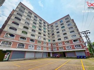 For sale 1 bed condo in Saphan Sung, Bangkok