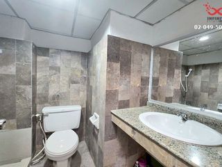 For sale 1 bed condo in Saphan Sung, Bangkok