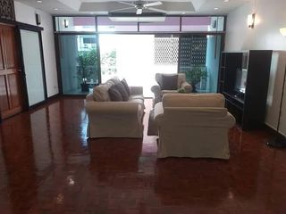 Apartment zur Miete mit 3 Zimmer in Watthana, Bangkok