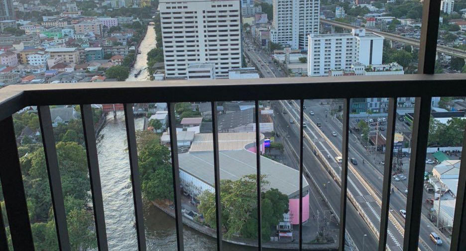 ให้เช่า 2 ห้องนอน คอนโด ใน วัฒนา, กรุงเทพฯ