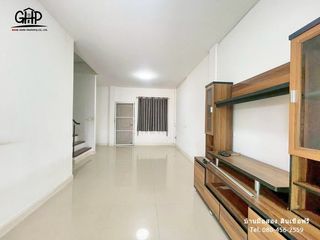 For sale 4 bed townhouse in Mueang Ubon Ratchathani, Ubon Ratchathani