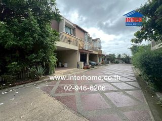 For sale 4 bed townhouse in Mueang Nonthaburi, Nonthaburi