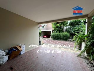 For sale 4 bed townhouse in Mueang Nonthaburi, Nonthaburi