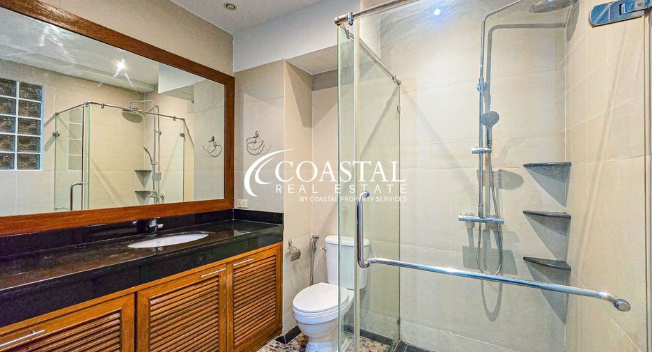 For sale 2 bedrooms condo in Pratumnak, Pattaya