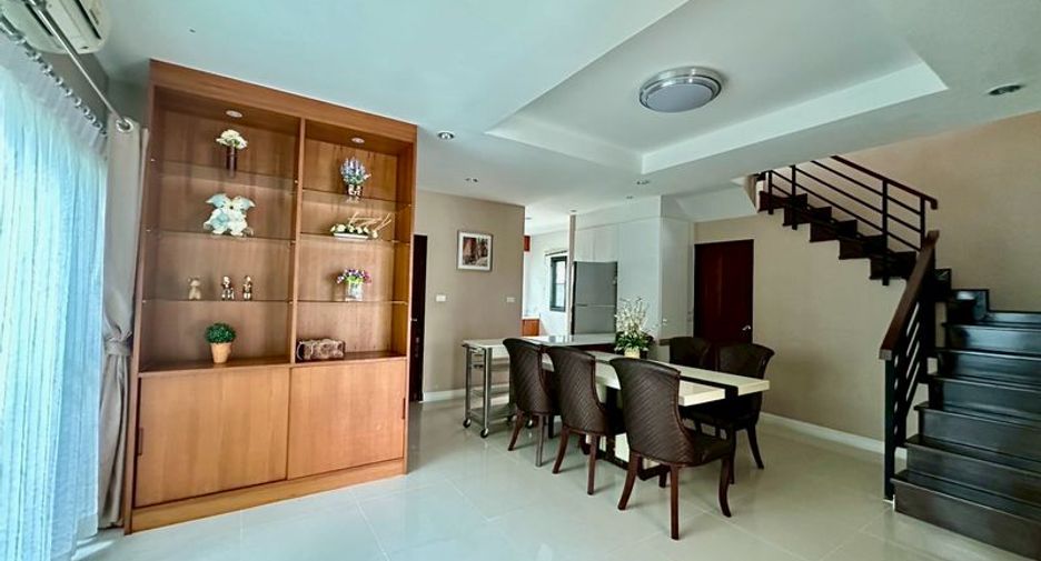For rent 3 bed house in Si Racha, Chonburi