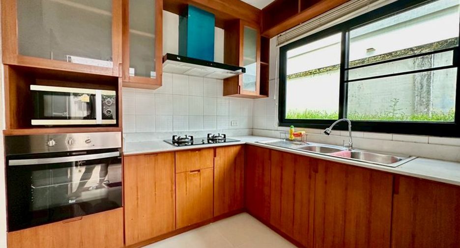 For rent 3 bed house in Si Racha, Chonburi