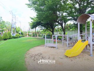 For sale 3 Beds townhouse in Bang Kapi, Bangkok