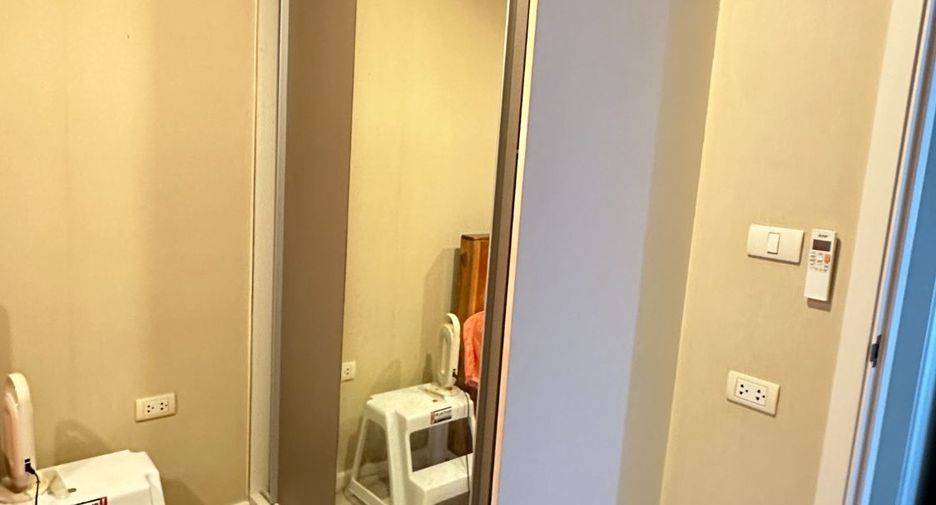For sale 1 bed apartment in Khlong Toei, Bangkok