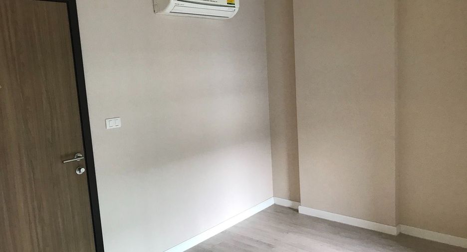 For sale 1 bed apartment in Khlong Toei, Bangkok