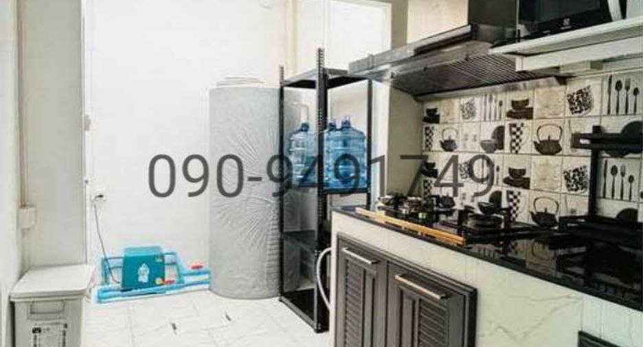 For rent 2 bedrooms townhouse in Khlong Sam Wa, Bangkok
