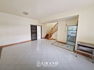 For sale 3 bed townhouse in Khlong Luang, Pathum Thani