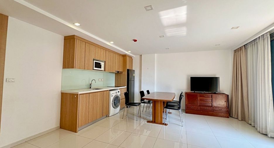 For rent and for sale 1 bed condo in Pratumnak, Pattaya