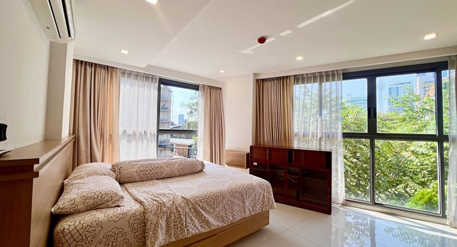 For rent and for sale 1 bed condo in Pratumnak, Pattaya