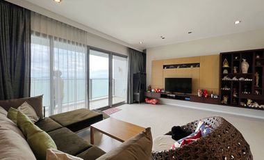 Condo en alquiler de 2 habitaciones en North Pattaya, Pattaya