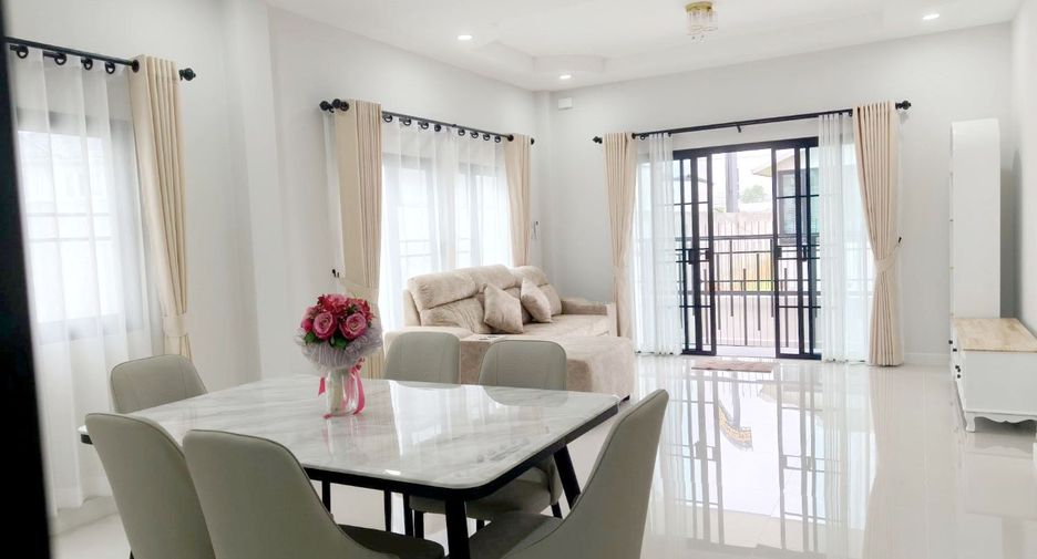 出租 4 卧室 独立屋 在 Saraphi, Chiang Mai