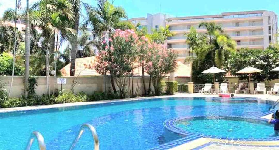 For sale 2 bedrooms condo in Pratumnak, Pattaya