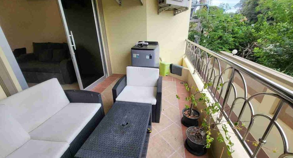 For sale 2 bedrooms condo in Pratumnak, Pattaya