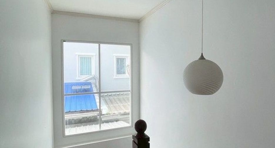 For sale 3 bedrooms house in Thung Khru, Bangkok