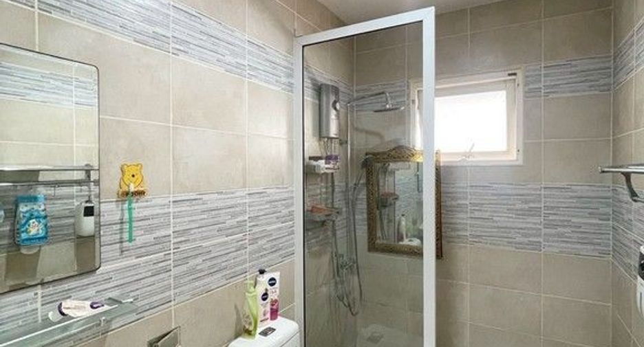 For sale 3 bedrooms house in Thung Khru, Bangkok