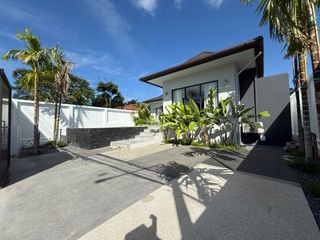 For rent and for sale 2 bed villa in Mueang Krabi, Krabi