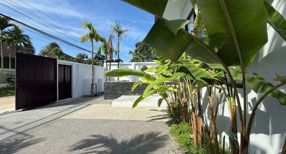 For rent and for sale 2 bed villa in Mueang Krabi, Krabi