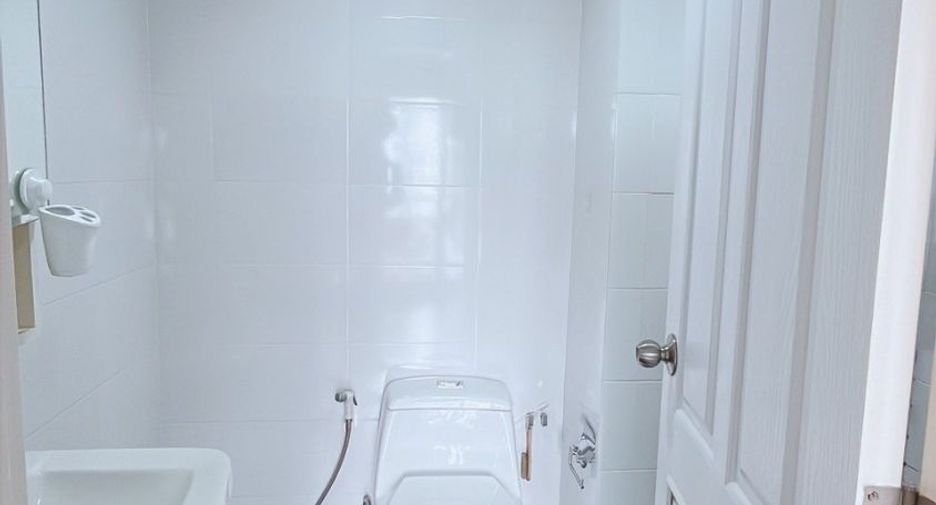 For rent and for sale 2 bedrooms condo in Bang Na, Bangkok