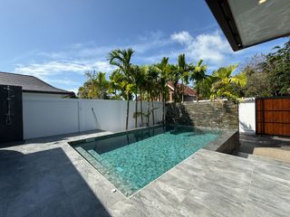 For rent and for sale 3 bed villa in Mueang Krabi, Krabi