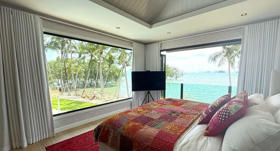 For sale 4 bedrooms villa in Mueang Krabi, Krabi
