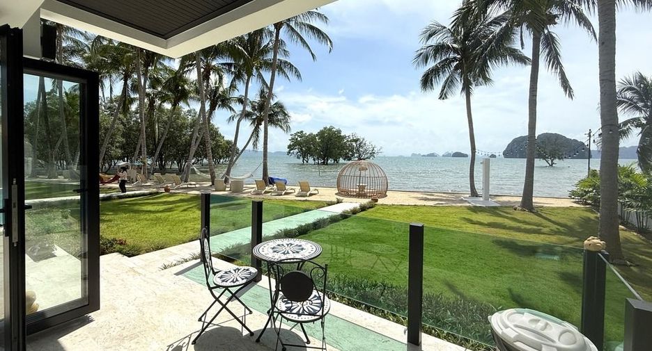 For sale 4 bedrooms villa in Mueang Krabi, Krabi