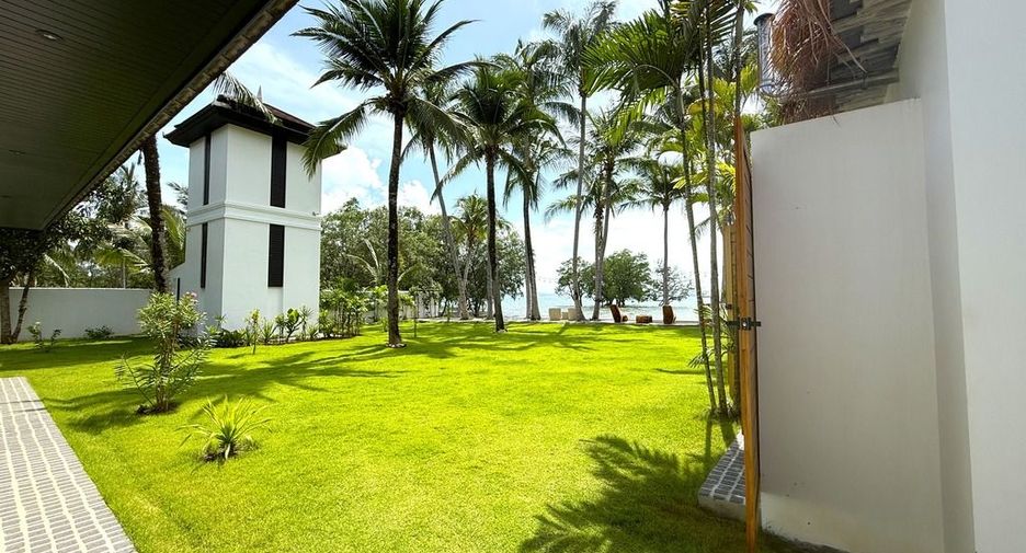 For sale 4 bedrooms villa in Mueang Krabi, Krabi