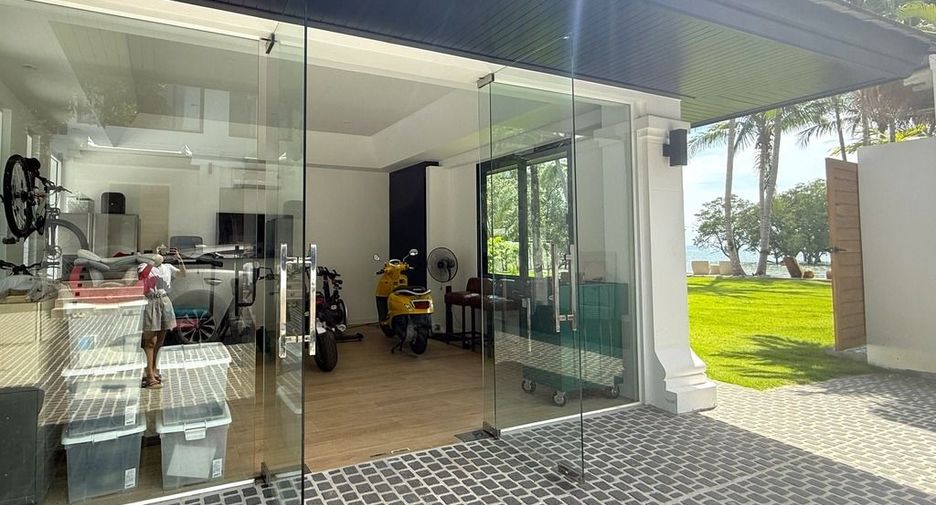 For sale 4 bedrooms villa in Mueang Krabi, Krabi