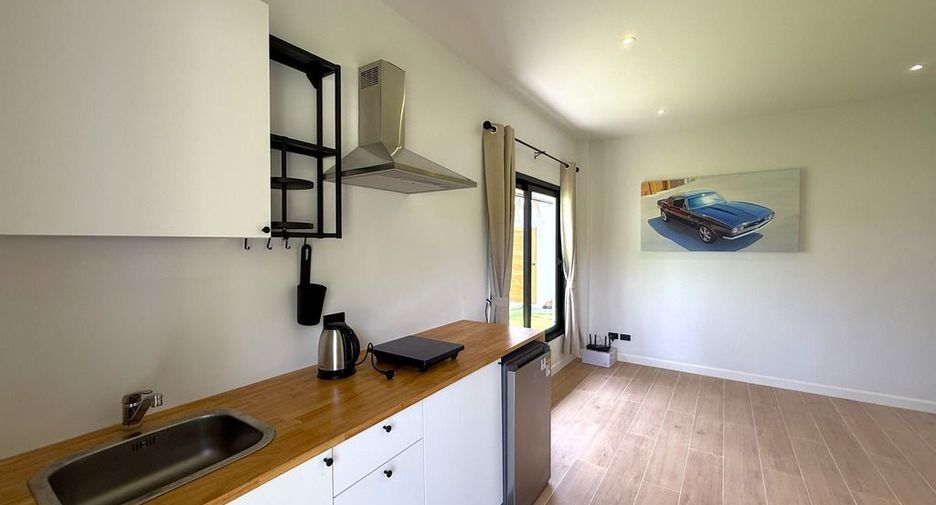 For sale 4 bedrooms villa in Mueang Krabi, Krabi