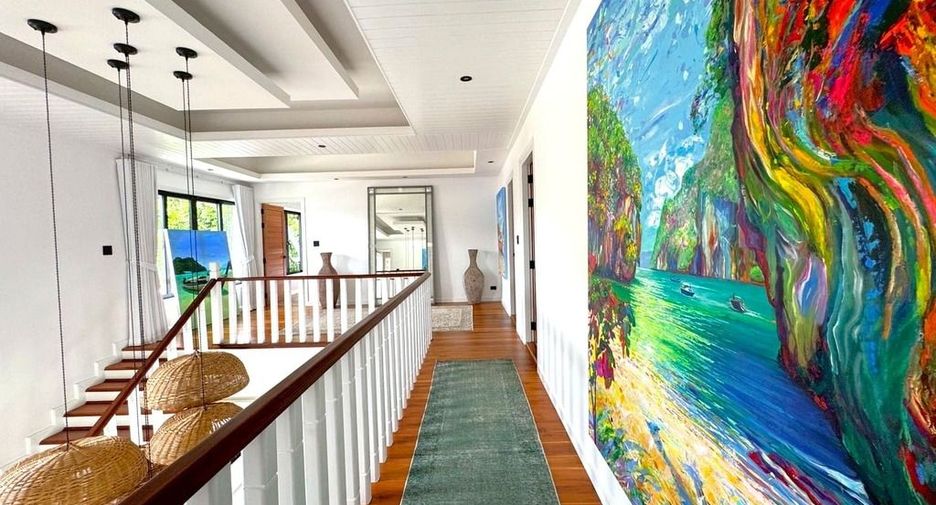 For sale 4 bedrooms villa in Mueang Krabi, Krabi