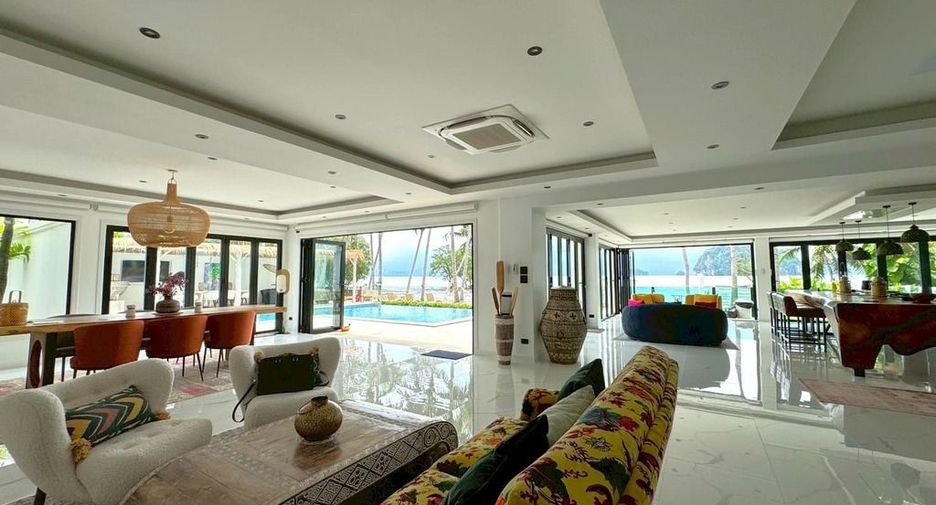 For sale 4 bedrooms villa in Mueang Krabi, Krabi