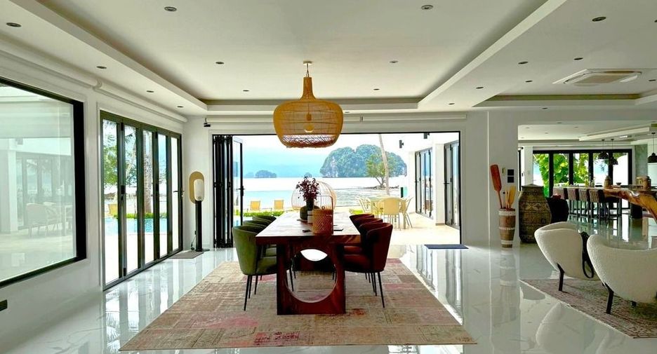 For sale 4 bedrooms villa in Mueang Krabi, Krabi