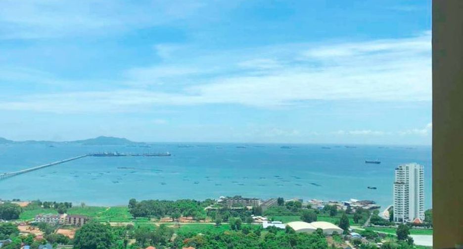 For sale 2 bedrooms condo in Si Racha, Chonburi