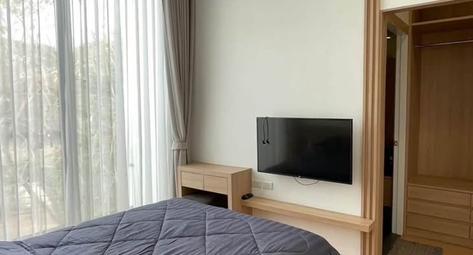 For rent 4 bedrooms villa in Mueang Chiang Mai, Chiang Mai