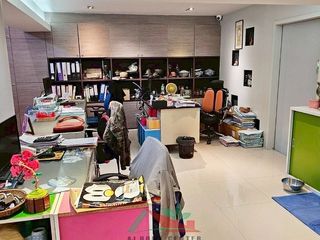 出售 6 卧室 商业空间 在 Phasi Charoen, 曼谷