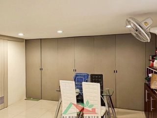 出售 6 卧室 商业空间 在 Phasi Charoen, 曼谷