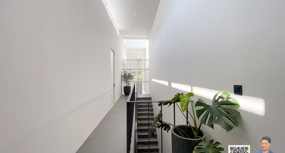 Casa adosada en venta de 3 habitaciones en Bang Phli, Samut Prakan