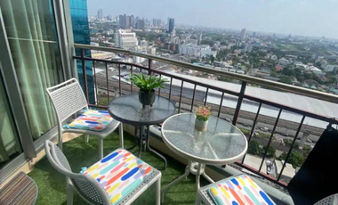 Wohnung zum Kauf mit 2 Zimmer in Watthana, Bangkok