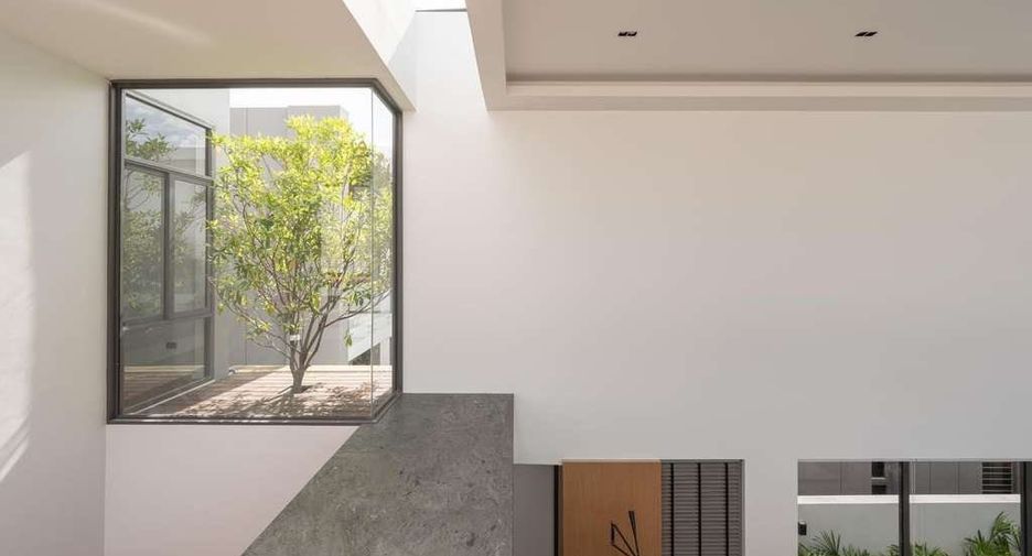For sale 3 bedrooms villa in Mueang Chiang Mai, Chiang Mai