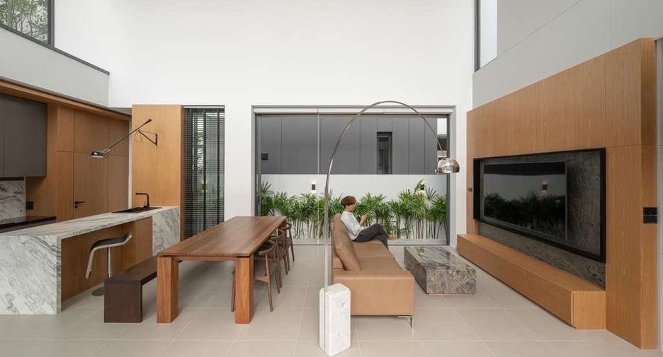 For sale 3 bedrooms villa in Mueang Chiang Mai, Chiang Mai