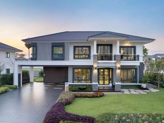 For sale 4 bed house in Bang Lamung, Chonburi